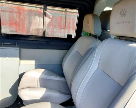 Серый Фольксваген Transporter, объемом двигателя 2.5 л и пробегом 234 тыс. км за 9700 $, фото 8 на Automoto.ua