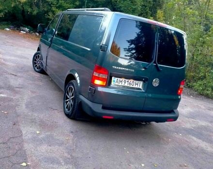 Серый Фольксваген Transporter, объемом двигателя 2.5 л и пробегом 280 тыс. км за 8500 $, фото 6 на Automoto.ua