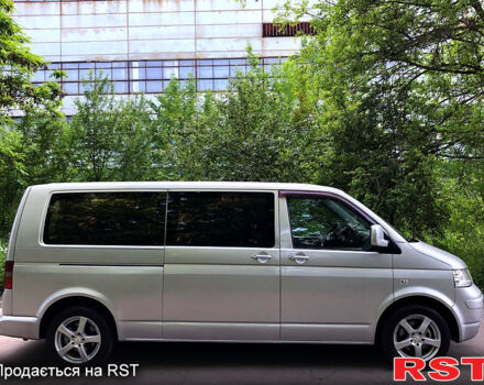 Серый Фольксваген Transporter, объемом двигателя 2.5 л и пробегом 265 тыс. км за 8800 $, фото 1 на Automoto.ua
