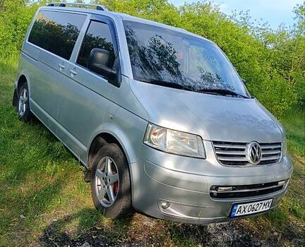Серый Фольксваген Transporter, объемом двигателя 2.5 л и пробегом 270 тыс. км за 12500 $, фото 7 на Automoto.ua