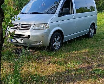 Серый Фольксваген Transporter, объемом двигателя 2.5 л и пробегом 270 тыс. км за 12500 $, фото 8 на Automoto.ua