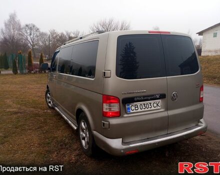Серый Фольксваген Transporter, объемом двигателя 2 л и пробегом 212 тыс. км за 14499 $, фото 1 на Automoto.ua