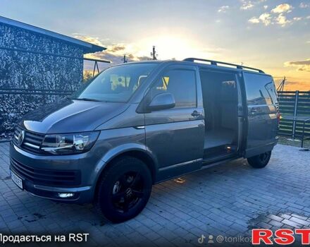 Сірий Фольксваген Transporter, об'ємом двигуна 2 л та пробігом 255 тис. км за 18500 $, фото 3 на Automoto.ua