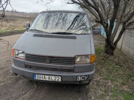 Серый Фольксваген Transporter, объемом двигателя 0 л и пробегом 400 тыс. км за 1200 $, фото 1 на Automoto.ua