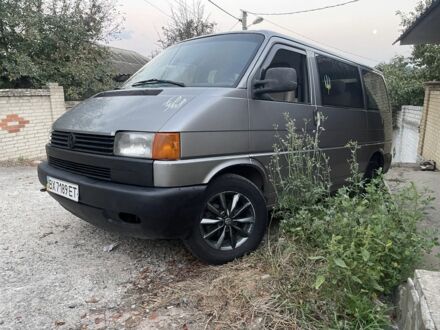 Серый Фольксваген Transporter, объемом двигателя 2.5 л и пробегом 400 тыс. км за 3000 $, фото 1 на Automoto.ua