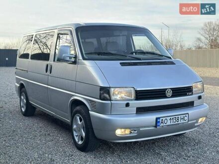 Серый Фольксваген Transporter, объемом двигателя 2.5 л и пробегом 400 тыс. км за 7200 $, фото 1 на Automoto.ua
