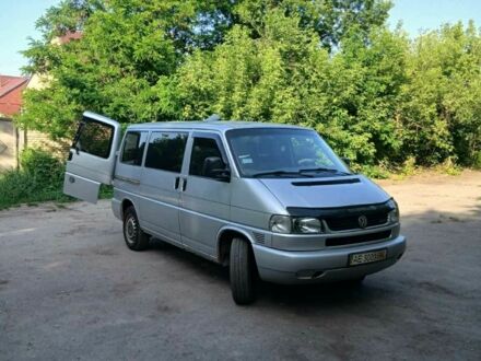 Фольксваген Transporter 2000 у Кривому Розі на Automoto.ua Сірий Фольксваген Transporter, об'ємом двигуна 2.5 л та пробігом 288 тис. км за 6300 $, фото 1 на Automoto.ua