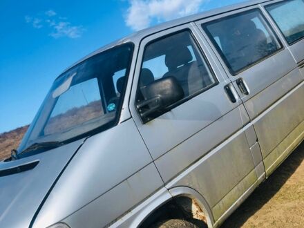Фольксваген Transporter 2000 в Тернополе на Automoto.ua Серый Фольксваген Transporter, объемом двигателя 0 л и пробегом 333 тыс. км за 1333 $, фото 1 на Automoto.ua