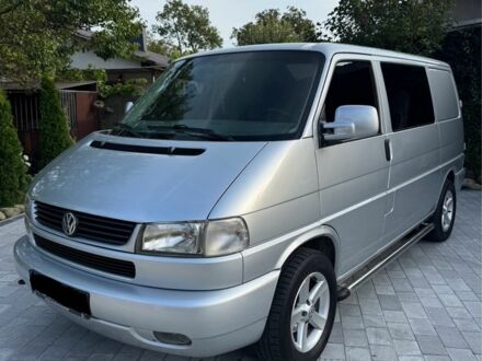 Фольксваген Transporter 2002 в Бродах на Automoto.ua Серый Фольксваген Transporter, объемом двигателя 2.5 л и пробегом 228 тыс. км за 14300 $, фото 1 на Automoto.ua