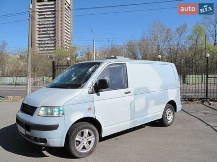 Фольксваген Transporter 2004 у Києві на Automoto.ua Сірий Фольксваген Transporter, об'ємом двигуна 2.46 л та пробігом 317 тис. км за 7900 $, фото 1 на Automoto.ua