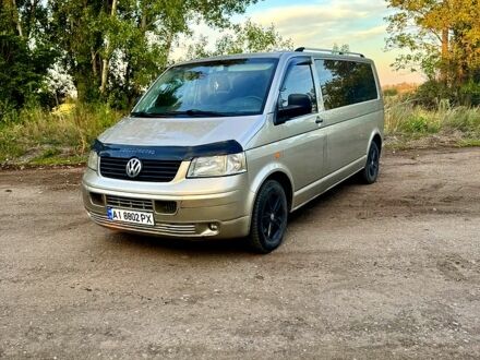 Серый Фольксваген Transporter, объемом двигателя 2.5 л и пробегом 470 тыс. км за 7999 $, фото 1 на Automoto.ua