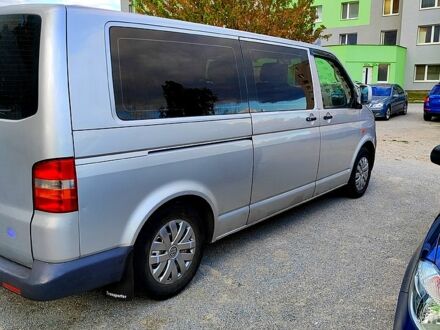 Фольксваген Transporter 2004 в Киеве на Automoto.ua Серый Фольксваген Transporter, объемом двигателя 2.5 л и пробегом 400 тыс. км за 7500 $, фото 1 на Automoto.ua