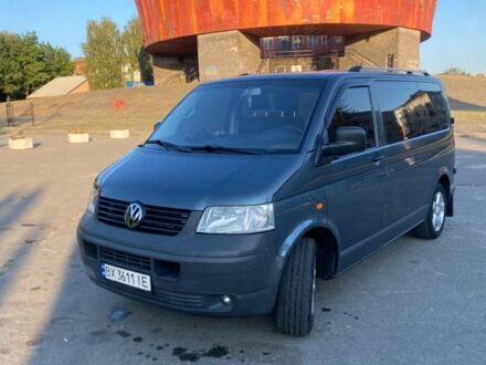 Сірий Фольксваген Transporter, об'ємом двигуна 2.5 л та пробігом 300 тис. км за 8700 $, фото 1 на Automoto.ua