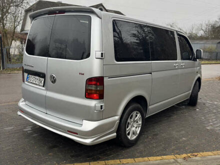 Сірий Фольксваген Transporter, об'ємом двигуна 2.46 л та пробігом 333 тис. км за 9200 $, фото 1 на Automoto.ua