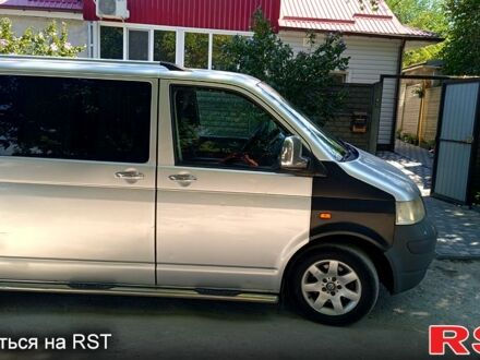Фольксваген Transporter 2006 у Запоріжжя на Automoto.ua Сірий Фольксваген Transporter, об'ємом двигуна 2.5 л та пробігом 320 тис. км за 6000 $, фото 1 на Automoto.ua
