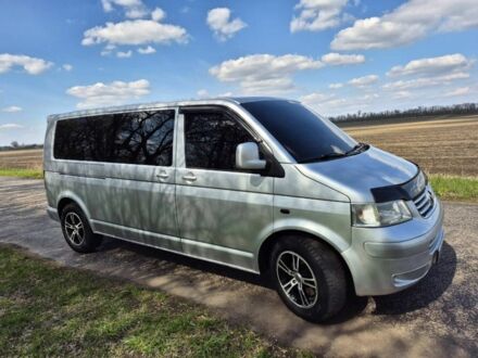 Фольксваген Transporter 2007 у Дніпро (Дніпропетровську) на Automoto.ua Сірий Фольксваген Transporter, об'ємом двигуна 3.2 л та пробігом 236 тис. км за 12800 $, фото 1 на Automoto.ua