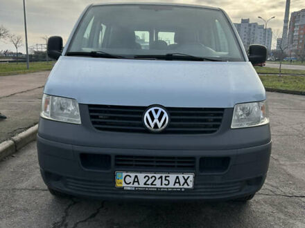 Серый Фольксваген Transporter, объемом двигателя 2.5 л и пробегом 305 тыс. км за 9800 $, фото 1 на Automoto.ua