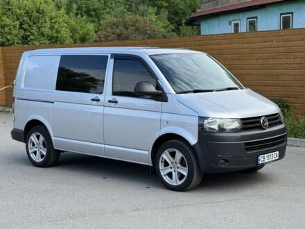 Серый Фольксваген Transporter, объемом двигателя 3 л и пробегом 123 тыс. км за 15700 $, фото 1 на Automoto.ua