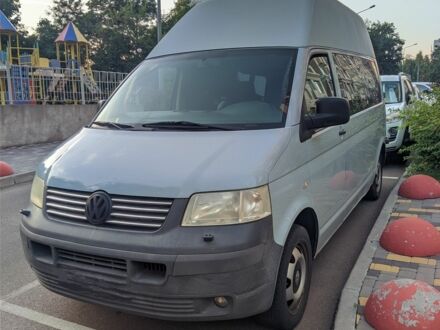Серый Фольксваген Transporter, объемом двигателя 2.5 л и пробегом 382 тыс. км за 8500 $, фото 1 на Automoto.ua