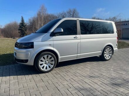 Сірий Фольксваген Transporter, об'ємом двигуна 2 л та пробігом 370 тис. км за 13000 $, фото 1 на Automoto.ua