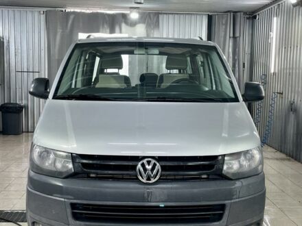 Серый Фольксваген Transporter, объемом двигателя 2 л и пробегом 437 тыс. км за 9000 $, фото 1 на Automoto.ua