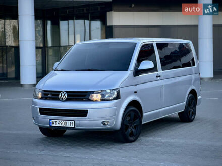 Серый Фольксваген Transporter, объемом двигателя 2 л и пробегом 190 тыс. км за 17500 $, фото 1 на Automoto.ua
