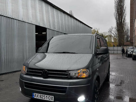 Серый Фольксваген Transporter, объемом двигателя 1.9 л и пробегом 365 тыс. км за 14500 $, фото 1 на Automoto.ua