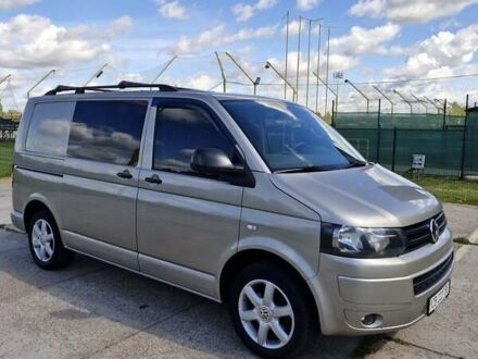 Фольксваген Transporter 2011 у Чернігові на Automoto.ua Сірий Фольксваген Transporter, об'ємом двигуна 1.97 л та пробігом 299 тис. км за 16800 $, фото 1 на Automoto.ua