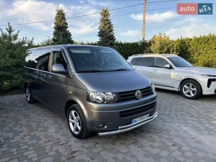 Фольксваген Transporter 2011 в Ровно на Automoto.ua Серый Фольксваген Transporter, объемом двигателя 2 л и пробегом 240 тыс. км за 14700 $, фото 1 на Automoto.ua