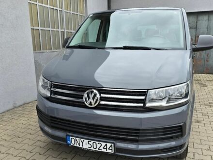 Фольксваген Transporter 2012 у Сумах на Automoto.ua Сірий Фольксваген Transporter, об'ємом двигуна 2 л та пробігом 136 тис. км за 8500 $, фото 1 на Automoto.ua
