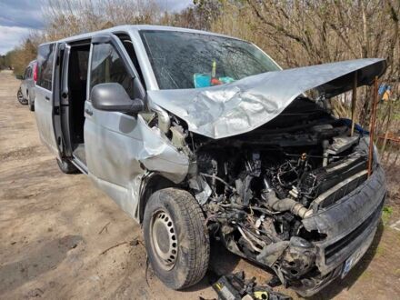 Фольксваген Transporter 2014 у Києві на Automoto.ua Сірий Фольксваген Transporter, об'ємом двигуна 2 л та пробігом 150 тис. км за 5800 $, фото 1 на Automoto.ua