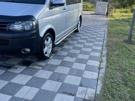Серый Фольксваген Transporter, объемом двигателя 1.97 л и пробегом 240 тыс. км за 13599 $, фото 1 на Automoto.ua