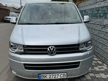 Серый Фольксваген Transporter, объемом двигателя 1.97 л и пробегом 330 тыс. км за 12800 $, фото 1 на Automoto.ua