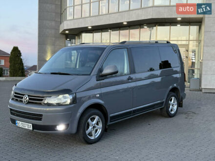 Фольксваген Transporter 2014 в Хмельницком на Automoto.ua Серый Фольксваген Transporter, объемом двигателя 2 л и пробегом 257 тыс. км за 15900 $, фото 1 на Automoto.ua