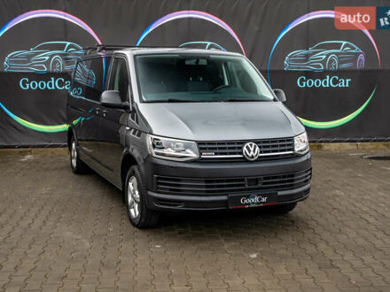 Серый Фольксваген Transporter, объемом двигателя 2 л и пробегом 159 тыс. км за 26500 $, фото 1 на Automoto.ua