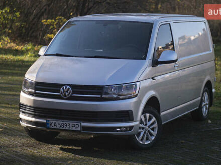 Серый Фольксваген Transporter, объемом двигателя 2 л и пробегом 248 тыс. км за 23000 $, фото 1 на Automoto.ua