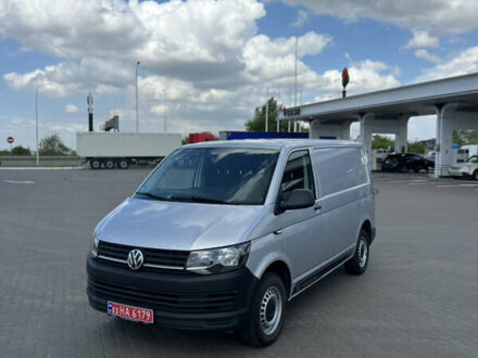 Сірий Фольксваген Transporter, об'ємом двигуна 2 л та пробігом 198 тис. км за 18512 $, фото 1 на Automoto.ua