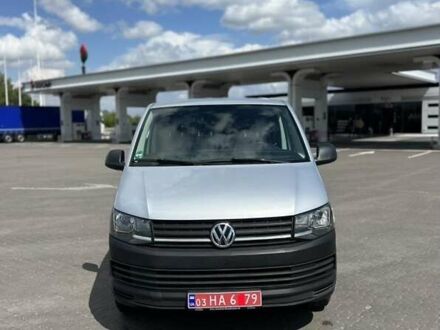 Серый Фольксваген Transporter, объемом двигателя 2 л и пробегом 198 тыс. км за 17600 $, фото 1 на Automoto.ua