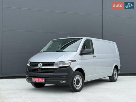 Серый Фольксваген Transporter, объемом двигателя 2 л и пробегом 199 тыс. км за 25999 $, фото 1 на Automoto.ua