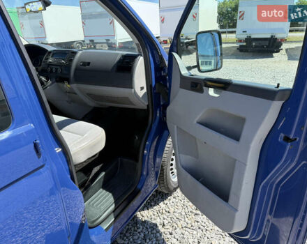 Синій Фольксваген Transporter, об'ємом двигуна 2 л та пробігом 183 тис. км за 17900 $, фото 9 на Automoto.ua