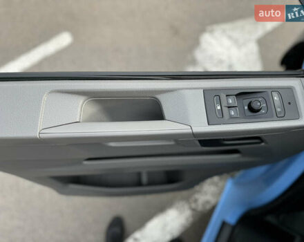 Синий Фольксваген Transporter, объемом двигателя 1.97 л и пробегом 189 тыс. км за 25500 $, фото 70 на Automoto.ua