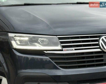 Синій Фольксваген Transporter, об'ємом двигуна 2 л та пробігом 149 тис. км за 33999 $, фото 56 на Automoto.ua