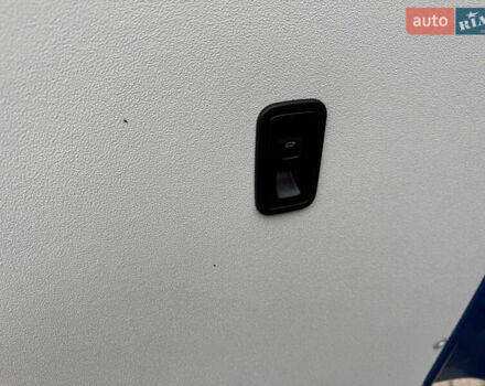 Синий Фольксваген Transporter, объемом двигателя 1.97 л и пробегом 207 тыс. км за 23999 $, фото 83 на Automoto.ua