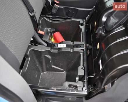 Синий Фольксваген Transporter, объемом двигателя 1.97 л и пробегом 169 тыс. км за 25500 $, фото 52 на Automoto.ua