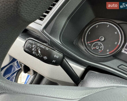 Синий Фольксваген Transporter, объемом двигателя 1.97 л и пробегом 207 тыс. км за 23999 $, фото 90 на Automoto.ua