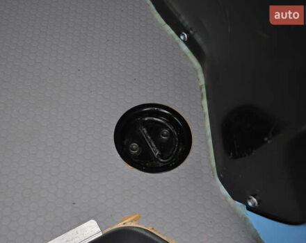 Синий Фольксваген Transporter, объемом двигателя 1.97 л и пробегом 169 тыс. км за 25500 $, фото 38 на Automoto.ua