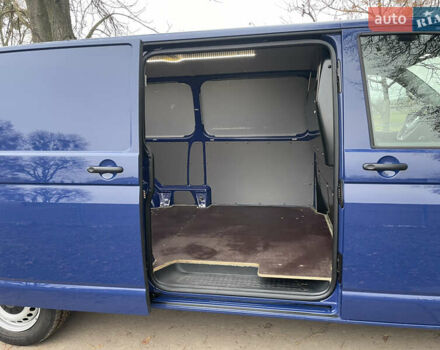 Синій Фольксваген Transporter, об'ємом двигуна 1.97 л та пробігом 159 тис. км за 21600 $, фото 12 на Automoto.ua