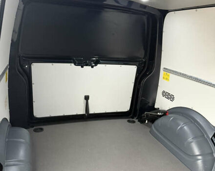 Синій Фольксваген Transporter, об'ємом двигуна 2 л та пробігом 149 тис. км за 33999 $, фото 135 на Automoto.ua