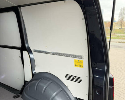 Синій Фольксваген Transporter, об'ємом двигуна 2 л та пробігом 149 тис. км за 33999 $, фото 144 на Automoto.ua