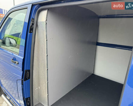 Синий Фольксваген Transporter, объемом двигателя 1.97 л и пробегом 207 тыс. км за 23999 $, фото 86 на Automoto.ua